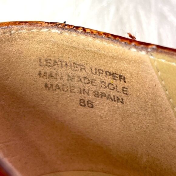 Etienne Aigner Leather Block Heel Square Toe - Picture 9 of 12